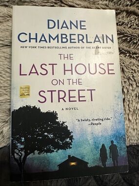 Diane Chamberlain "The Last House on the Street" - Blue & Purple Cover